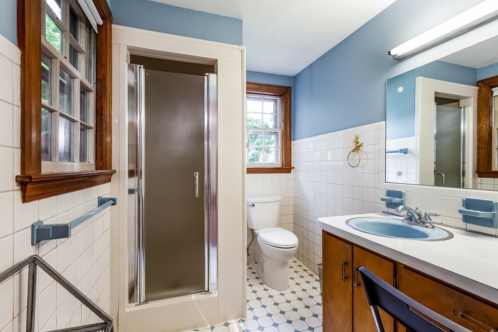 15 Colasanti Road Weymouth, MA 02191 - Photo 21 of 28 Gallery Image 21