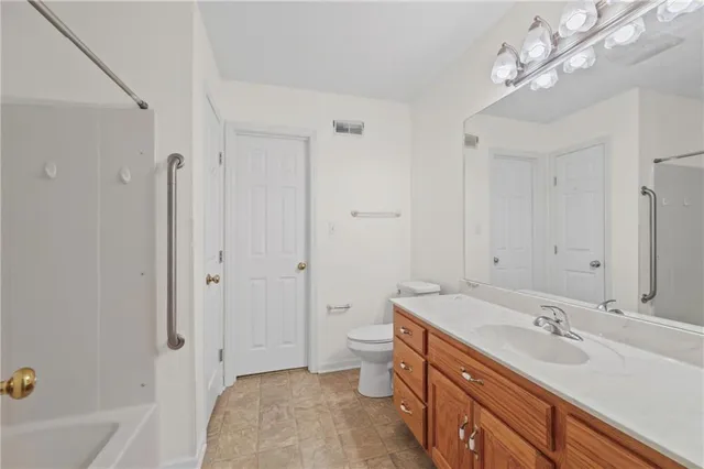 $275,000 | 16521 53rd Terrace Court South, Independence, MO 64055