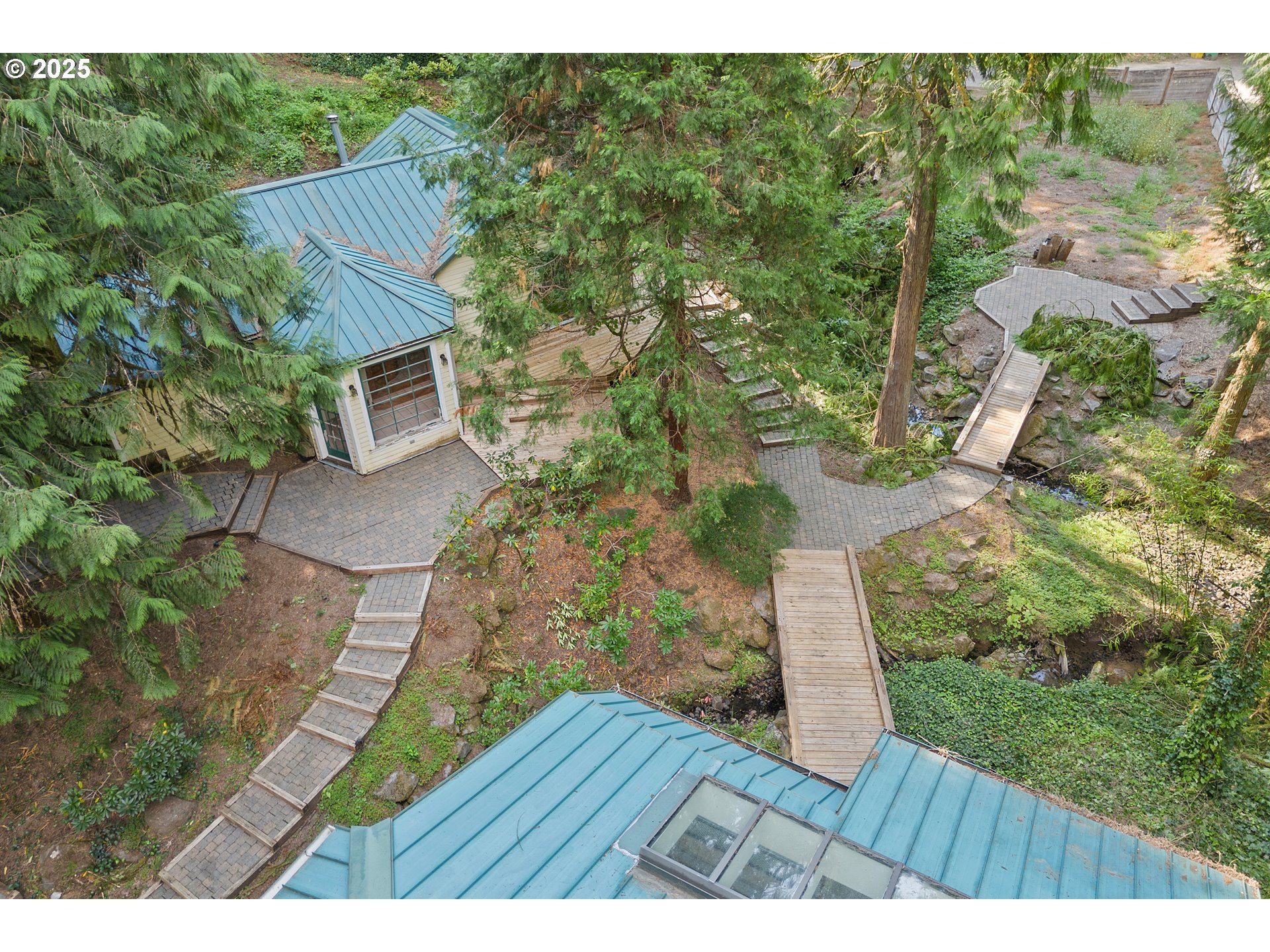 6131 Northwest Thompson Road Portland, OR 97210 - Photo 45 of 48 a view of backyard with seating space