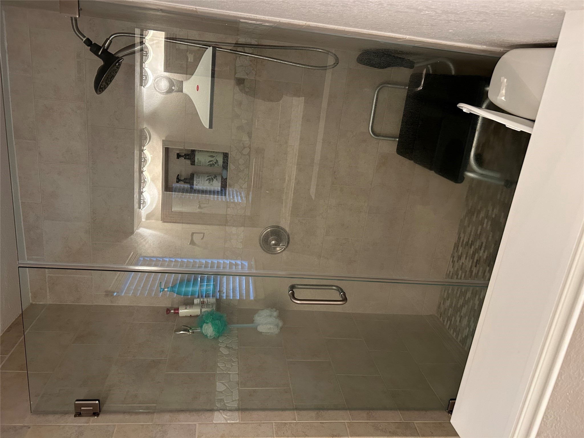 306 Isles End Road Tiki Island, TX 77554 - Photo 16 of 25 a bathroom with a shower