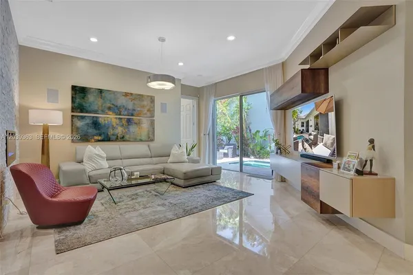 $7,500 | 1529 Shoreline Way, Unit 1529, Hollywood, FL 33019