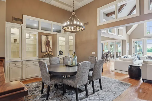 $2,700,000 | 3130 Highland Boulevard, Mound, MN 55364