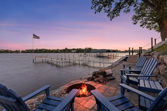 $2,700,000 | 3130 Highland Boulevard, Mound, MN 55364