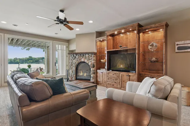 $2,700,000 | 3130 Highland Boulevard, Mound, MN 55364