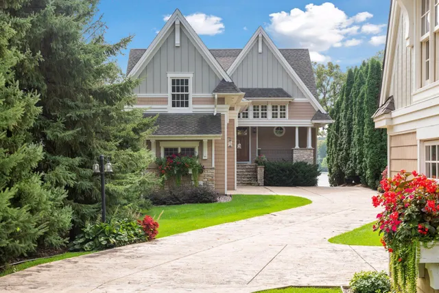 $2,700,000 | 3130 Highland Boulevard, Mound, MN 55364