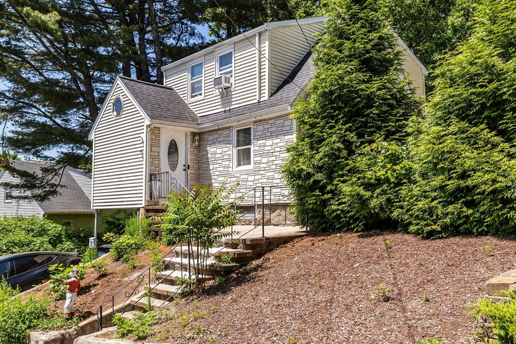 30 Tinson Road Quincy, MA 02169 - Photo 1 of 18
