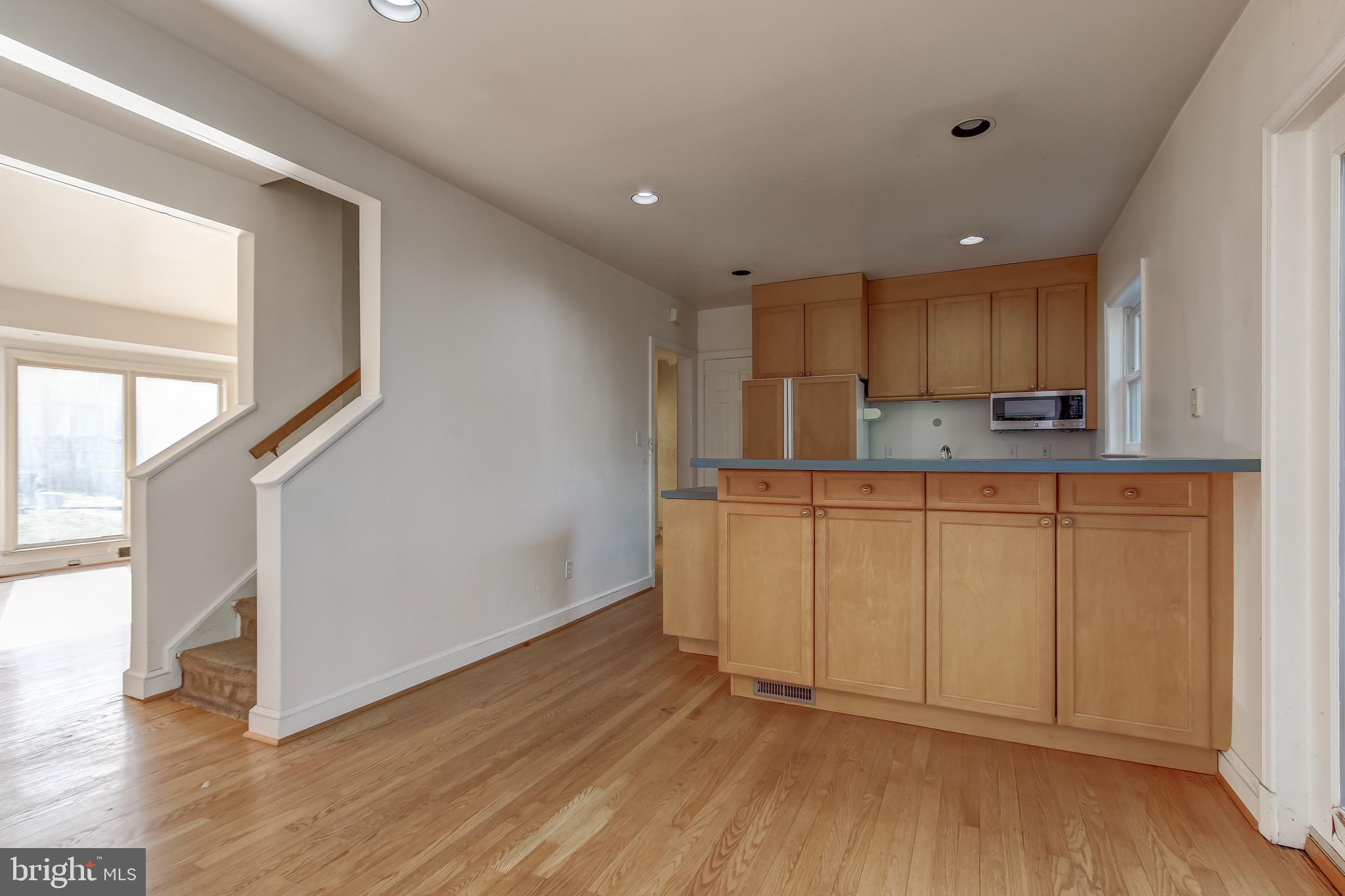9502 Thornhill Road Silver Spring, MD 20901 - Photo 13 of 42 Dining Room