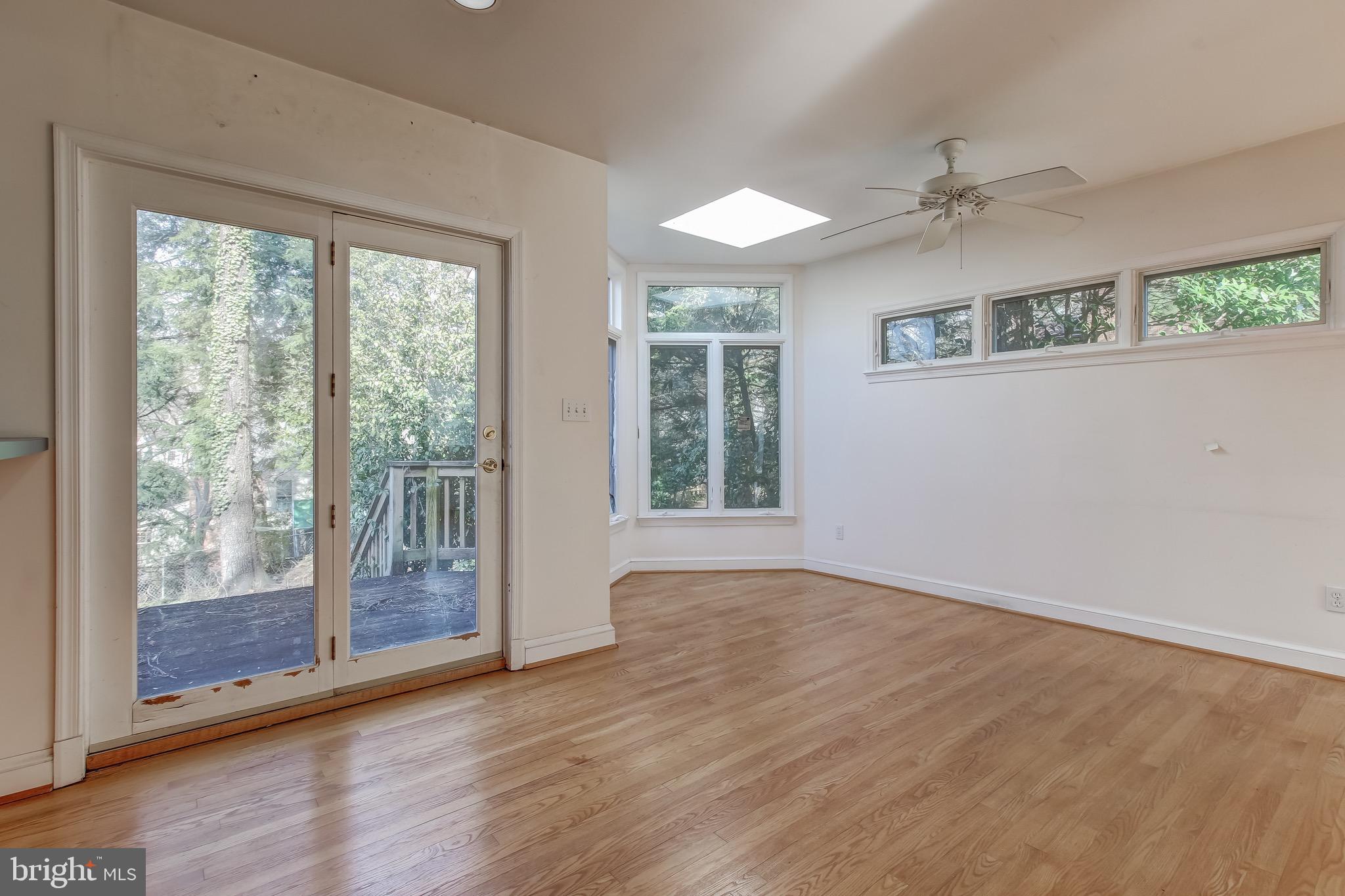 9502 Thornhill Road Silver Spring, MD 20901 - Photo 15 of 42 Dining Room