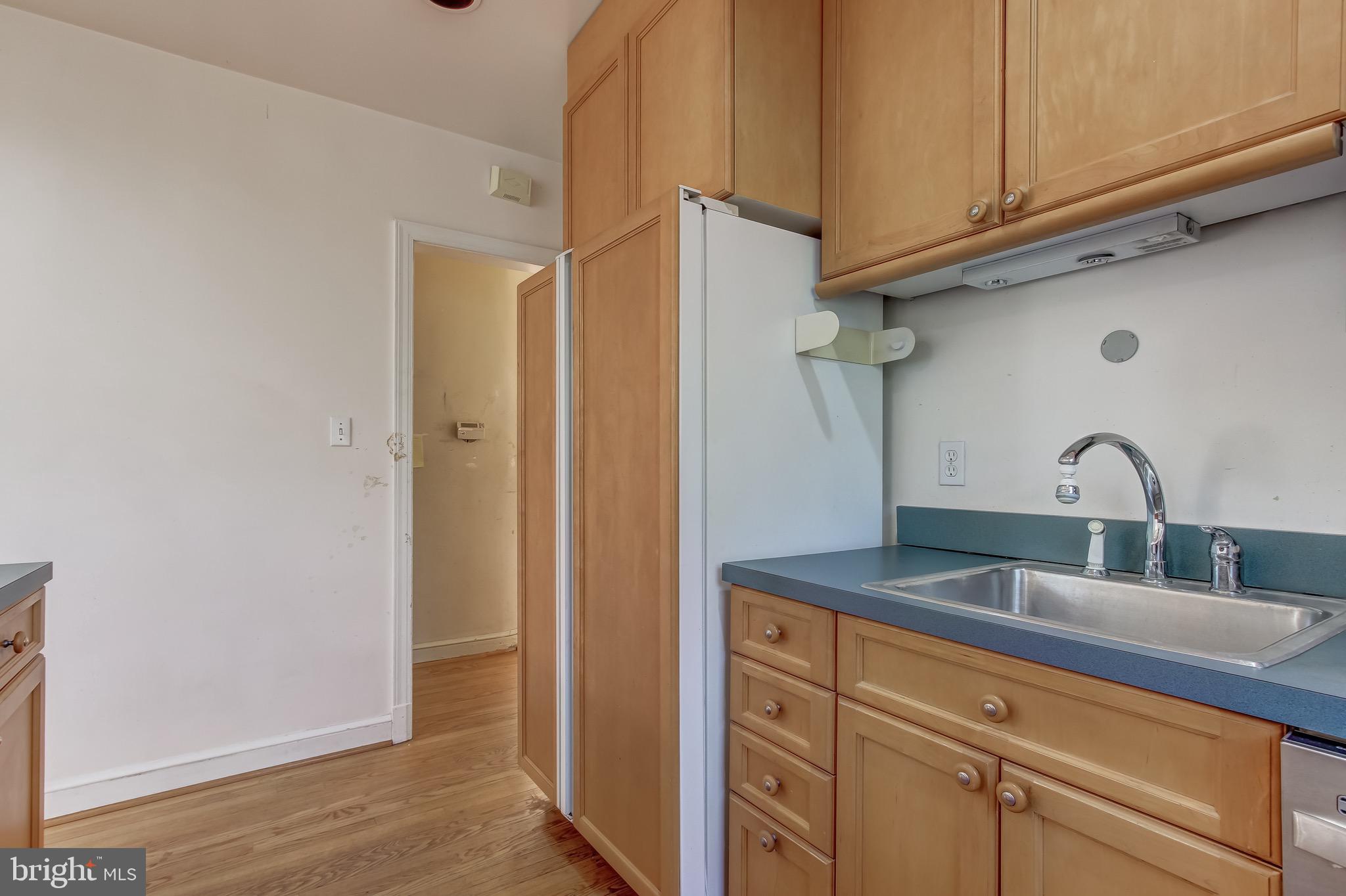 9502 Thornhill Road Silver Spring, MD 20901 - Photo 20 of 42 Kitchen