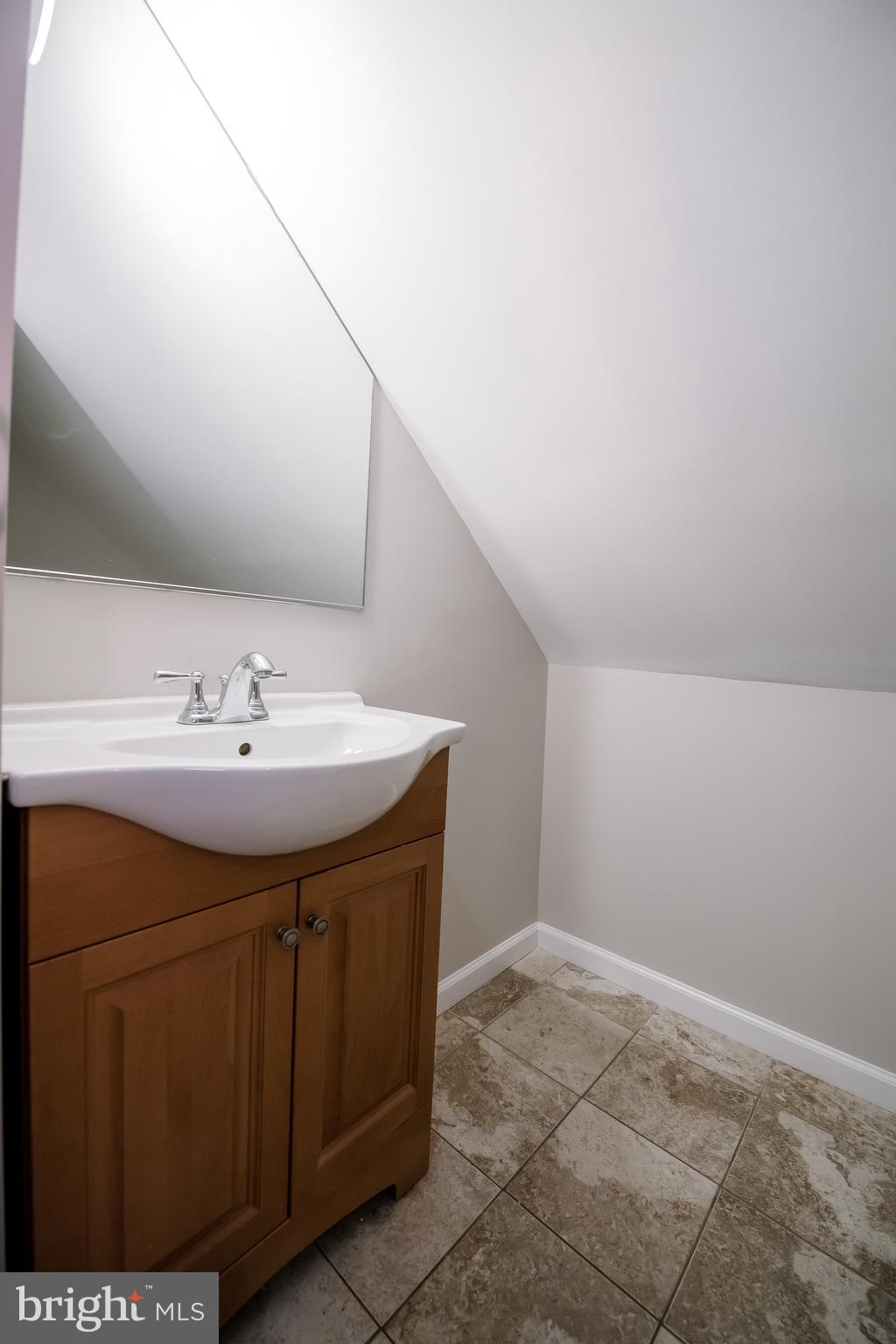 24 Crafton Road Essex, MD 21221 - Photo 21 of 28