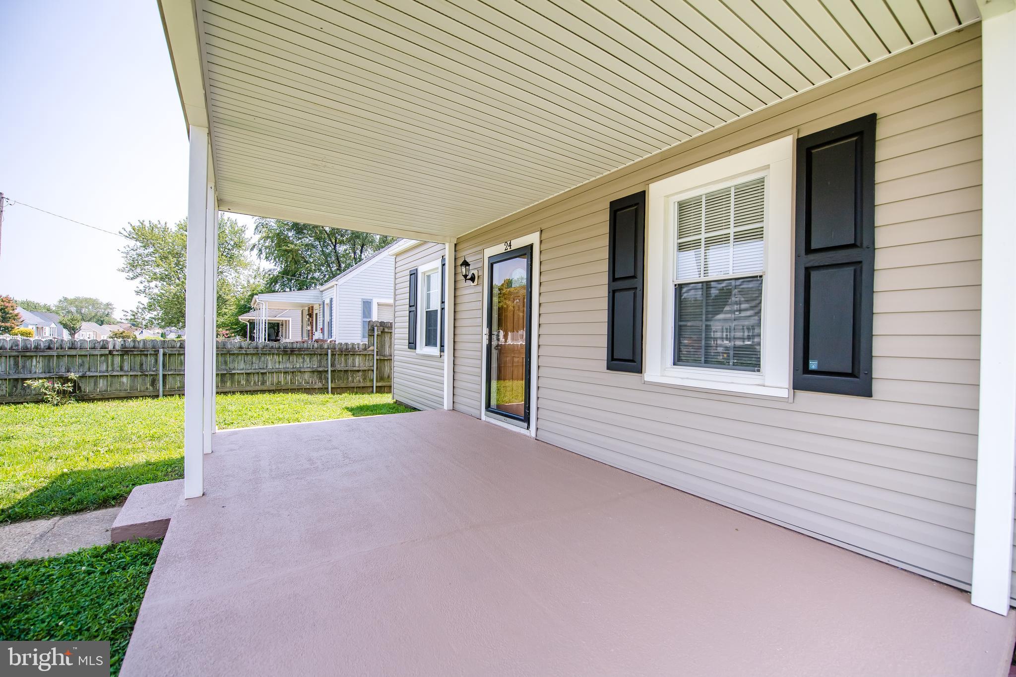 24 Crafton Road Essex, MD 21221 - Photo 3 of 28 Freshly painted porch