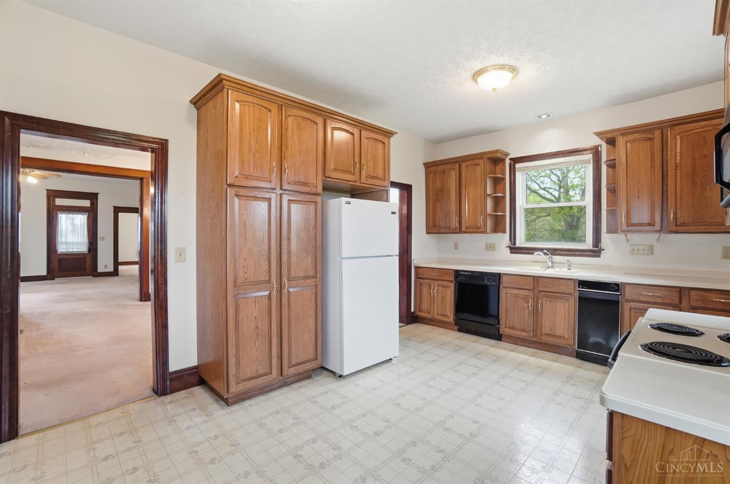 4060 Princeton Road Hamilton, OH 45011 - Photo 21 of 62