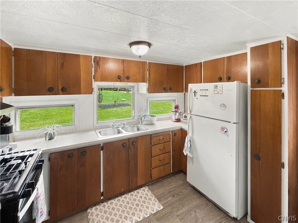 12953 Ridge Road Wolcott, NY 14590 - Photo 4 of 23 Gallery Image 4