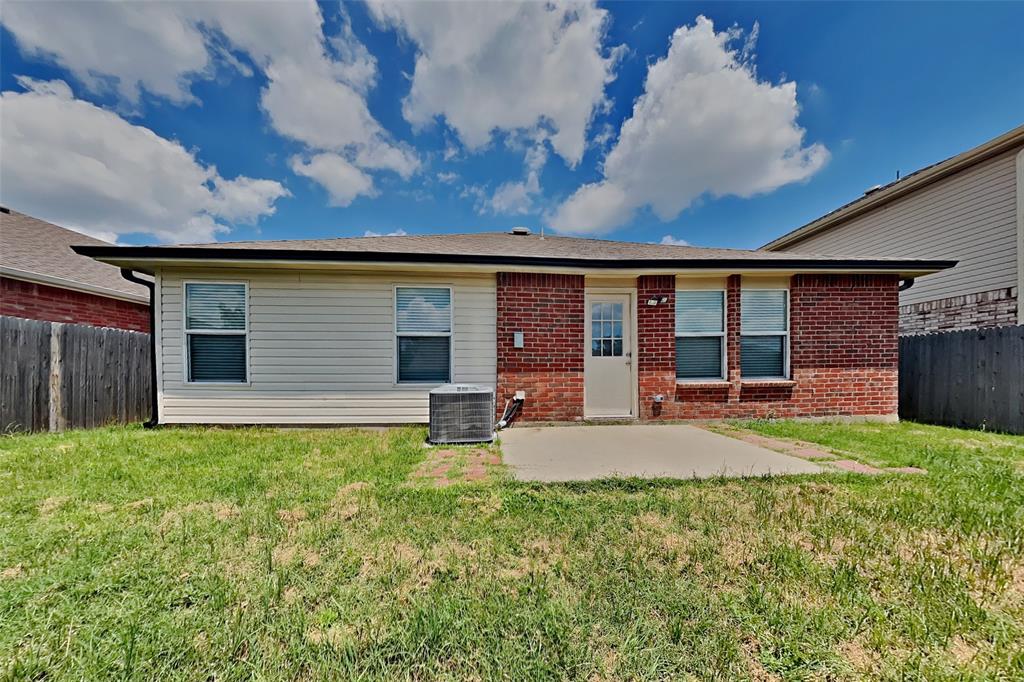 7445 Sienna Ridge Lane Fort Worth, TX 76131 - Photo 18 of 19