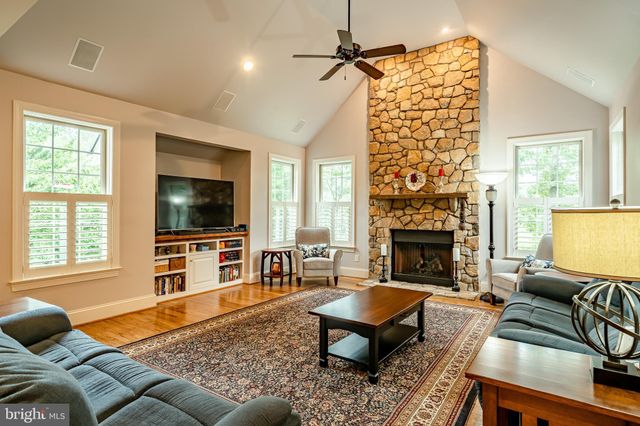 $1,200,000 | 1005 Brick House Farm Lane, Newtown Square, PA 19073