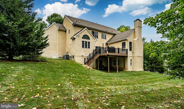 $1,200,000 | 1005 Brick House Farm Lane, Newtown Square, PA 19073