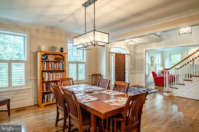 $1,200,000 | 1005 Brick House Farm Lane, Newtown Square, PA 19073