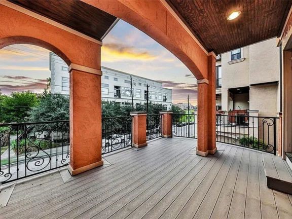910 Snover Street, Unit A Houston, TX 77007 - Photo 25 of 26 a view of front deck with wooden floor