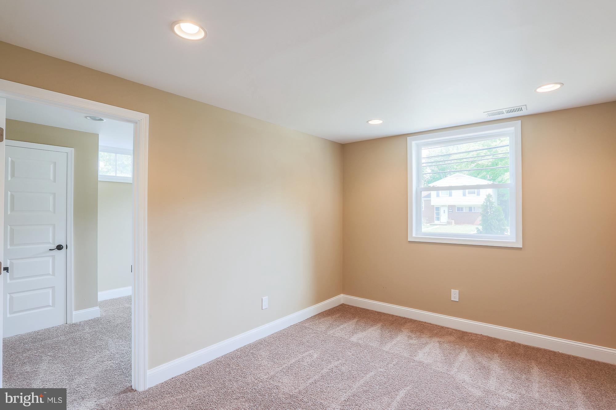 4908 Old Court Road Randallstown, MD 21133 - Photo 22 of 30 Entertainment space