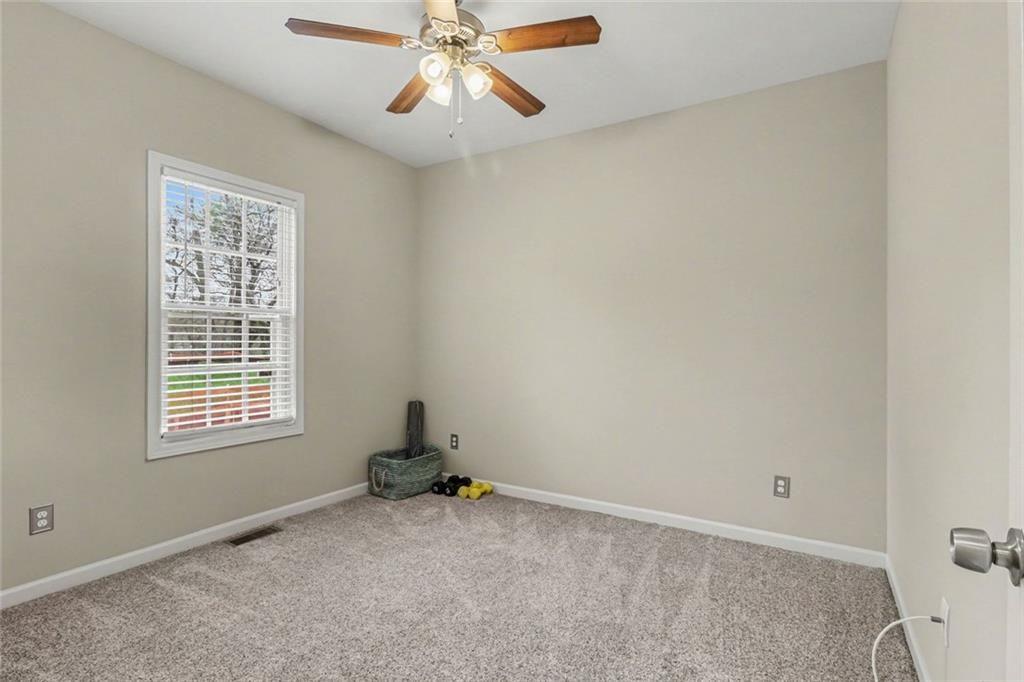 802 Welch Street Southwest Atlanta, GA 30310 - Photo 12 of 25