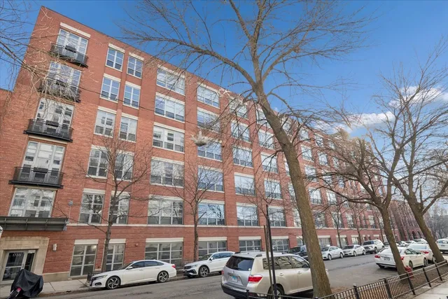 $450,000 | 1735 North Paulina Street, Unit 214, Chicago, IL 60622