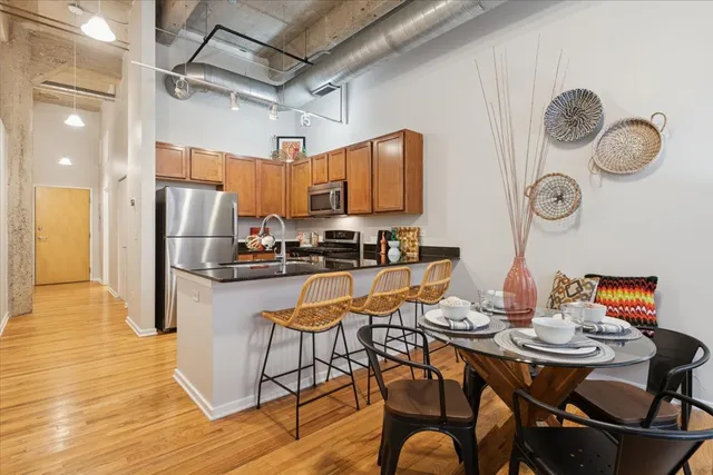 $450,000 | 1735 North Paulina Street, Unit 214, Chicago, IL 60622