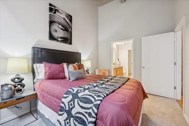 $450,000 | 1735 North Paulina Street, Unit 214, Chicago, IL 60622