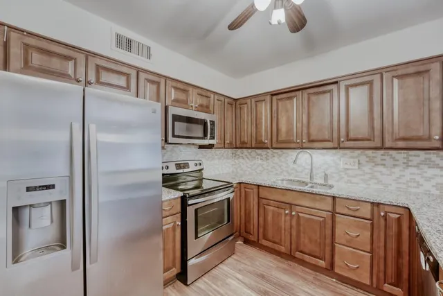 $249,900 | 134 Woodmere Square Northwest, Unit 134, Atlanta, GA 30327