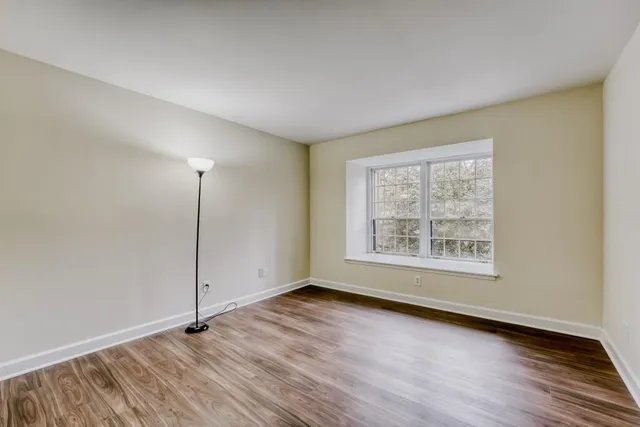 $249,900 | 134 Woodmere Square Northwest, Unit 134, Atlanta, GA 30327