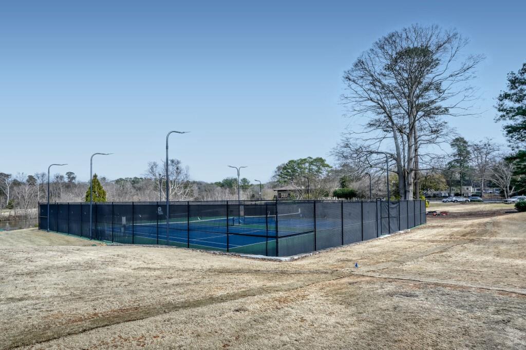 134 Woodmere Square Northwest, Unit 134 Atlanta, GA 30327 - Photo 25 of 26