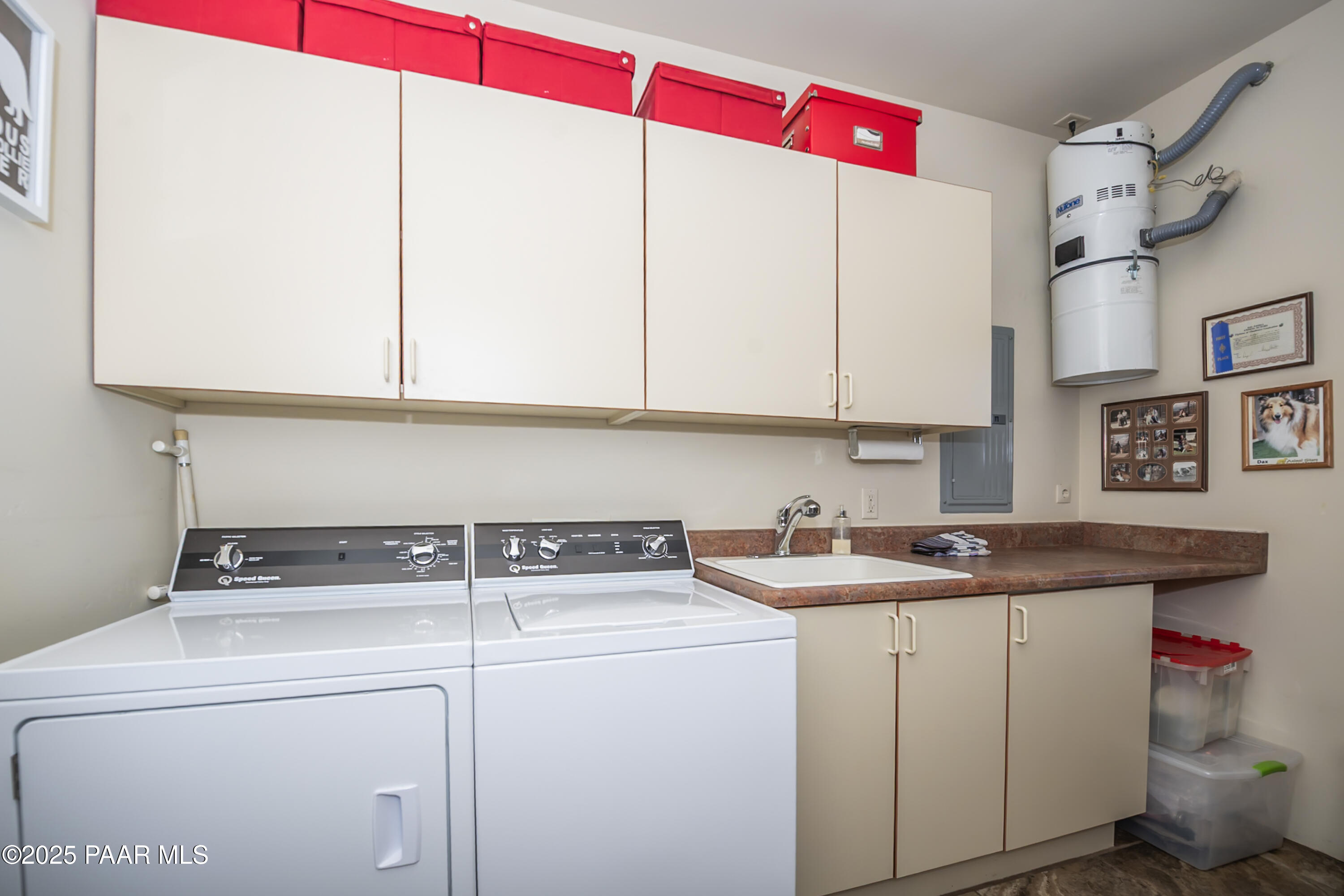 770 Grisby Road Skull Valley, AZ 86338 - Photo 31 of 58 12 Laundry a