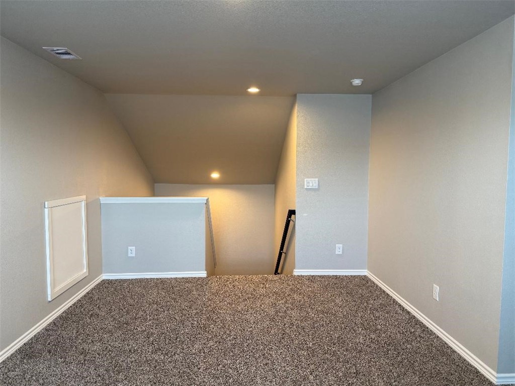 2662 Excelsior Boulevard Corpus Christi, TX 78415 - Photo 26 of 40 a view of a room