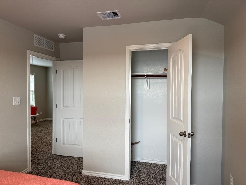 2662 Excelsior Boulevard Corpus Christi, TX 78415 - Photo 31 of 40 a view of bathroom