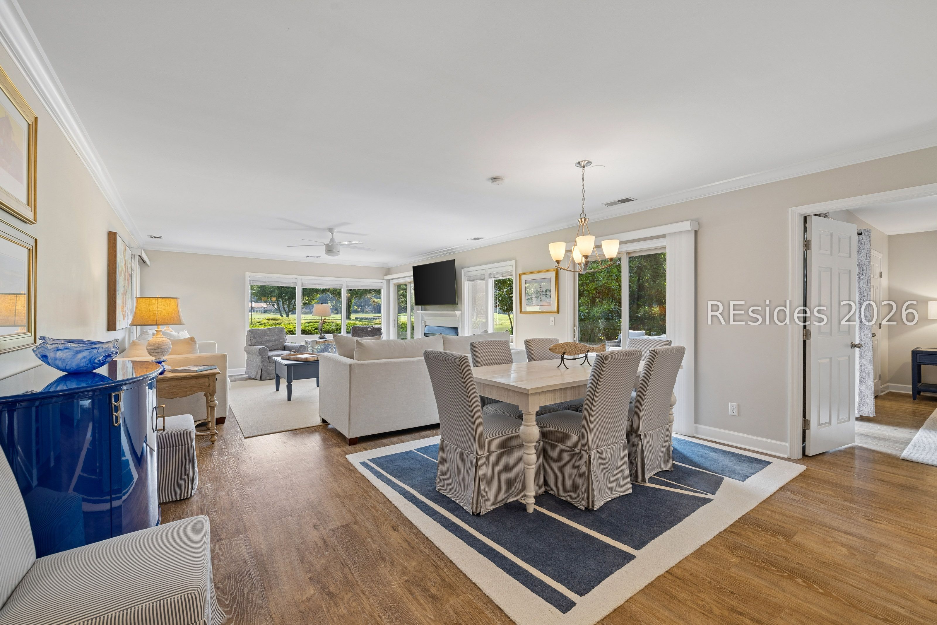 1 High Bluff Road, Unit 2001 Hilton Head Island, SC 29926 - Photo 16 of 76 Dining Area