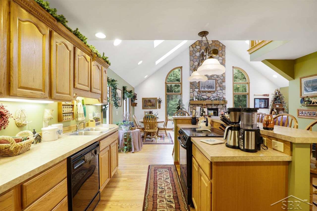12484 Beaver Road St. Charles, MI 48655 - Photo 17 of 64 50052492-16.JPG