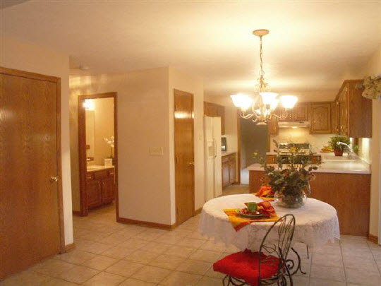1175 Griggs Road Rockford, IL 61108 - Photo 4 of 9 Gallery Image 4