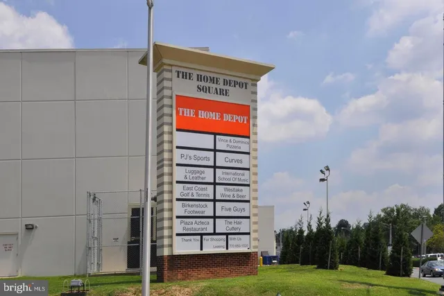 $335,000 | 7505 Democracy Boulevard, Unit A417, Bethesda, MD 20817