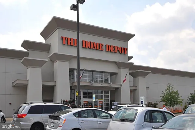 $335,000 | 7505 Democracy Boulevard, Unit A417, Bethesda, MD 20817