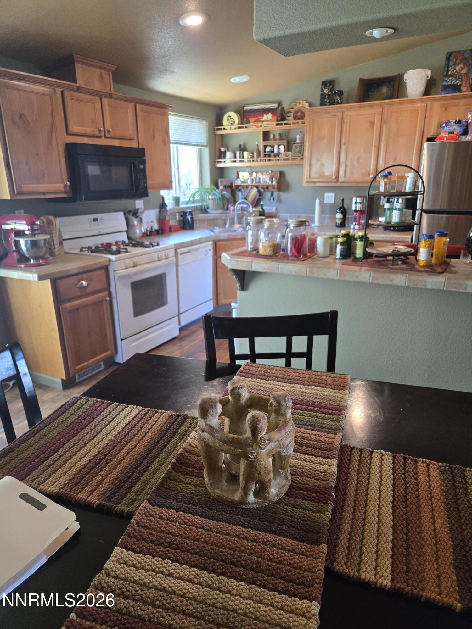 1525 Flint Road Wellington, NV 89444 - Photo 9 of 22 flint main kitchen