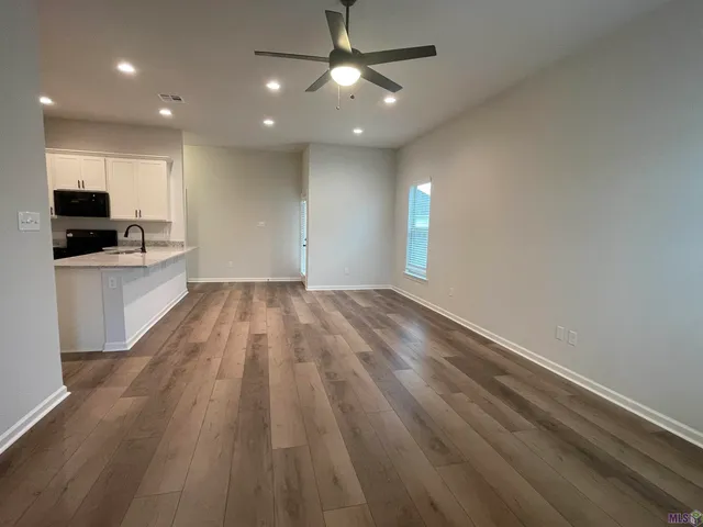 $2,000 | 28246 Moreau Drive, Denham Springs, LA 70726