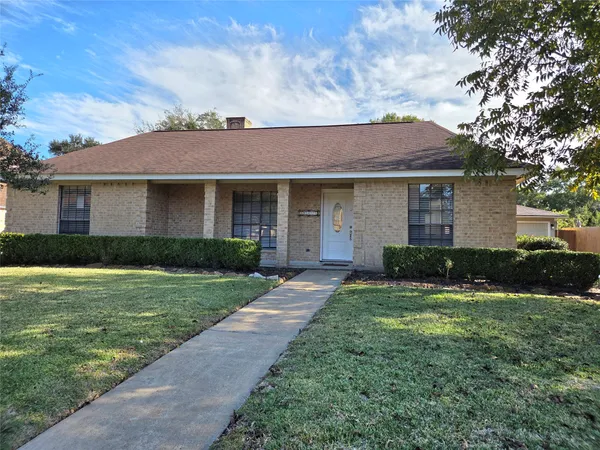 $2,550 | 14743 Charlmont Drive, Houston, TX 77083