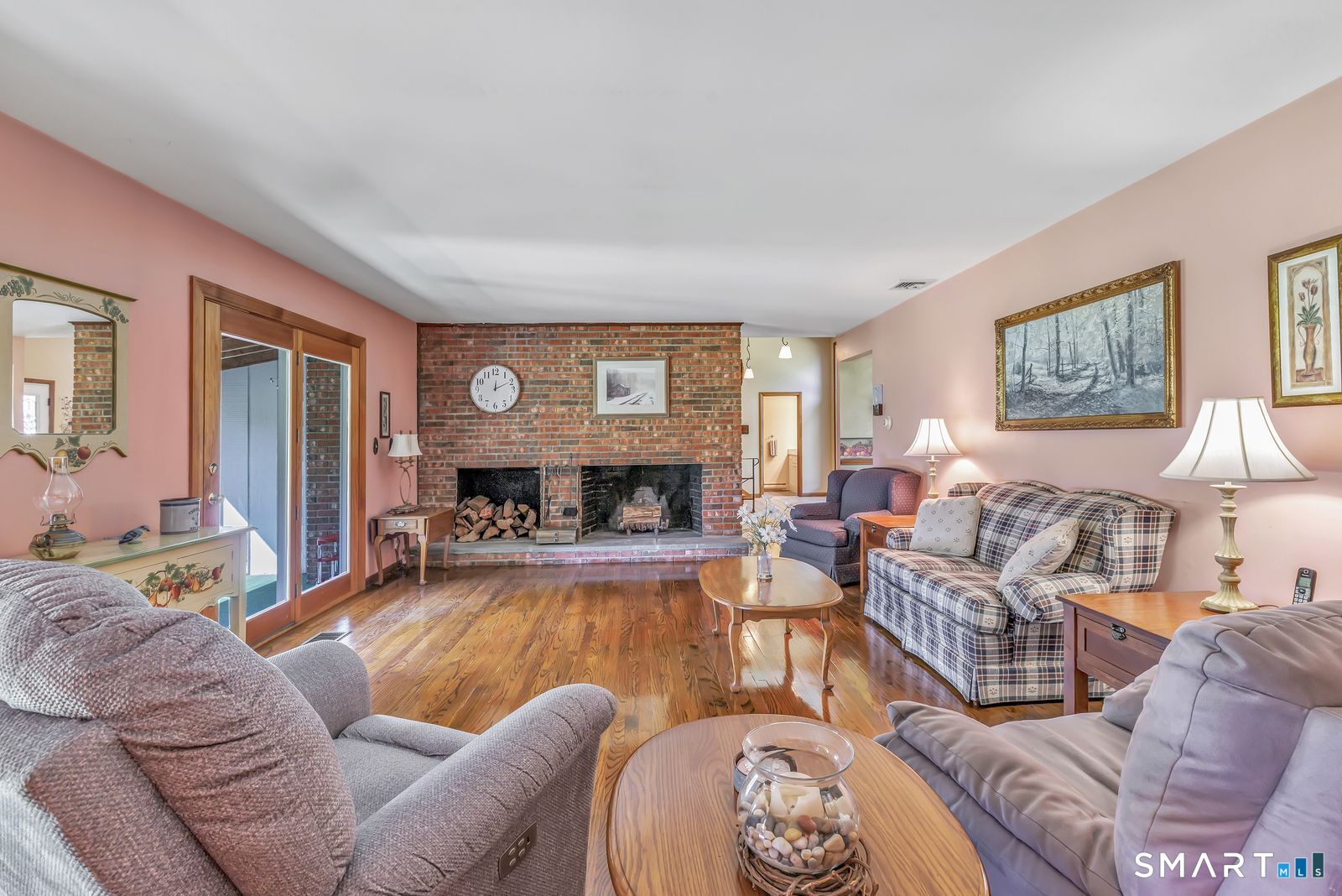 531 Blacks Road Cheshire, CT 06410 - Photo 20 of 39 Gallery Image 20
