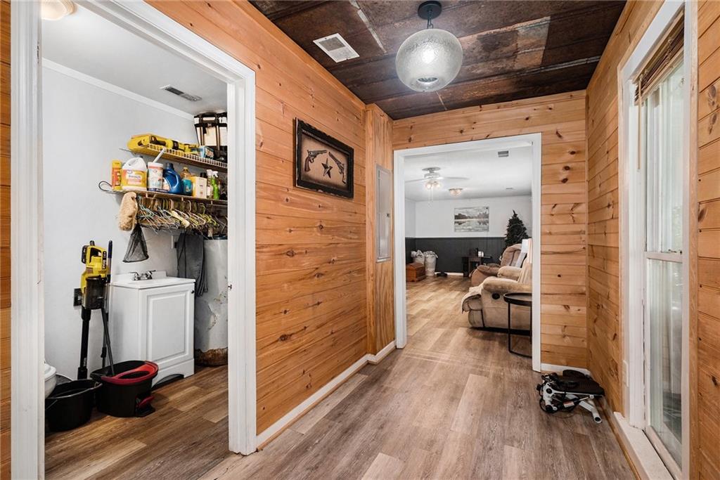 5831 Mize Road Toccoa, GA 30577 - Photo 6 of 28 a very nice looking room with a wooden floor