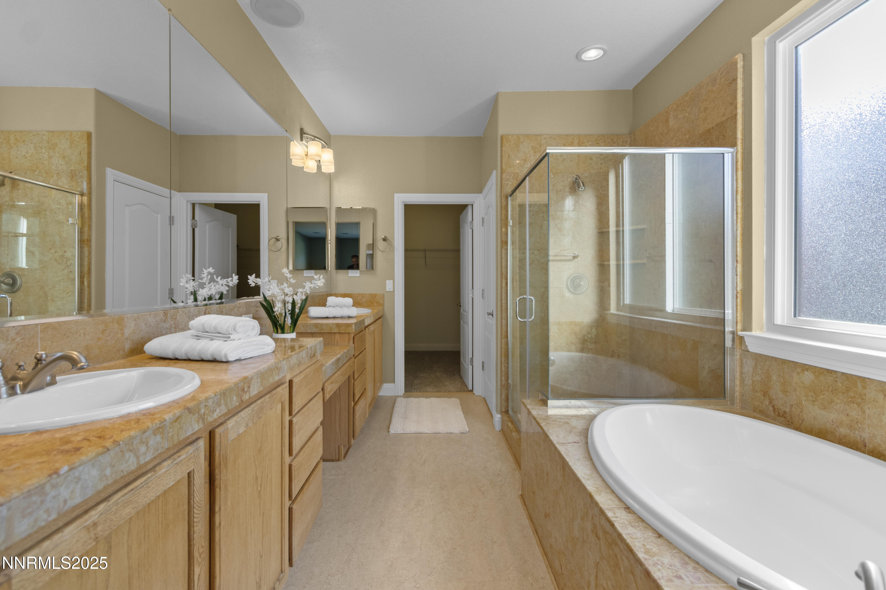 650 Caspian Court Reno, NV 89521 - Photo 27 of 40 29-IMG_3838