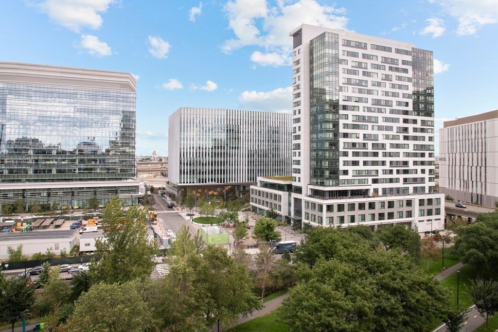 2 Earhart Street, Unit 720 Cambridge, MA 02141 - Photo 33 of 40 a view of a city with tall buildings