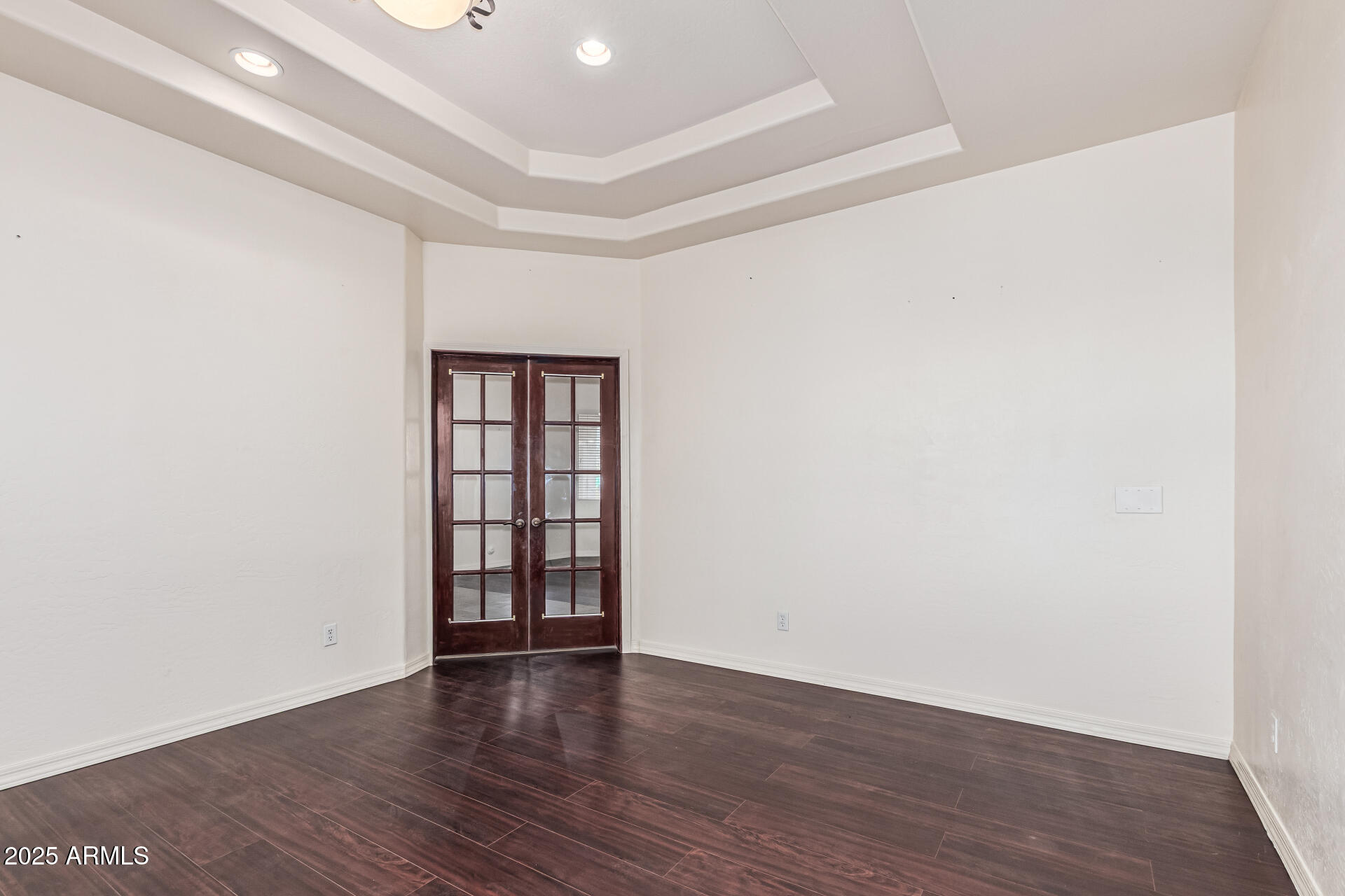 15639 West Peak View Road Surprise, AZ 85387 - Photo 22 of 131 Zen Room Toward Entry