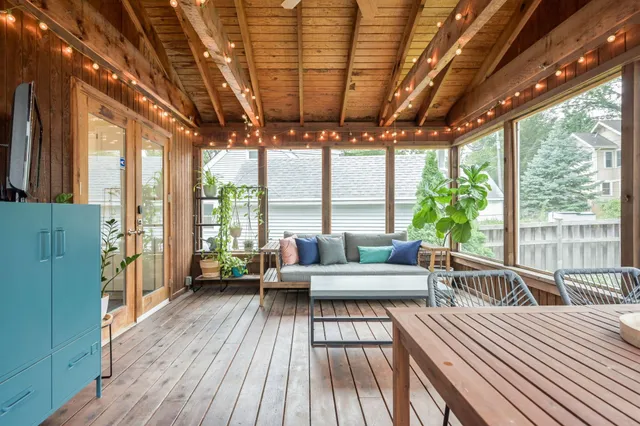 $3,480 | 628 Morgan Avenue South, Minneapolis, MN 55405