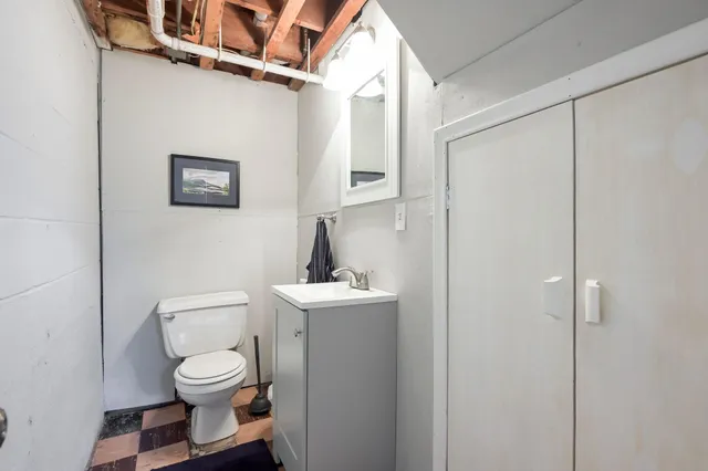 $3,480 | 628 Morgan Avenue South, Minneapolis, MN 55405