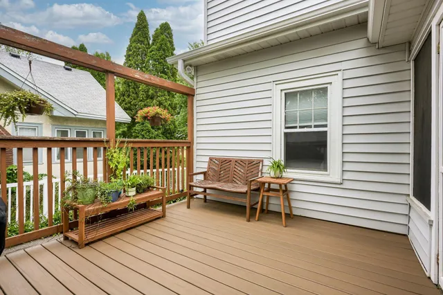 $3,480 | 628 Morgan Avenue South, Minneapolis, MN 55405