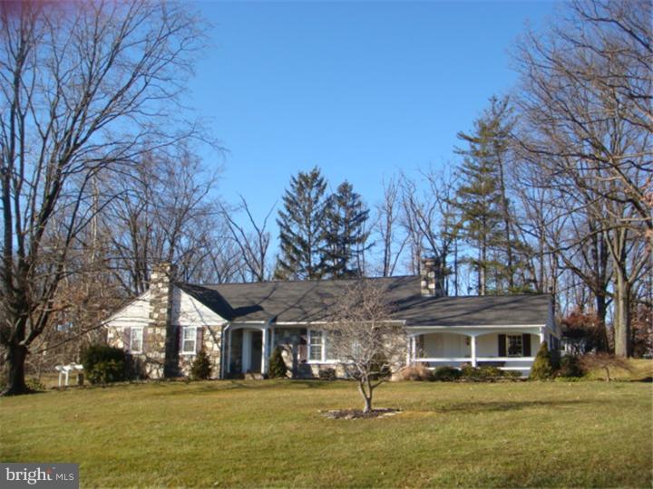 429 Smokepipe Road Souderton, PA 18964 - Photo 1 of 25 Exterior Front